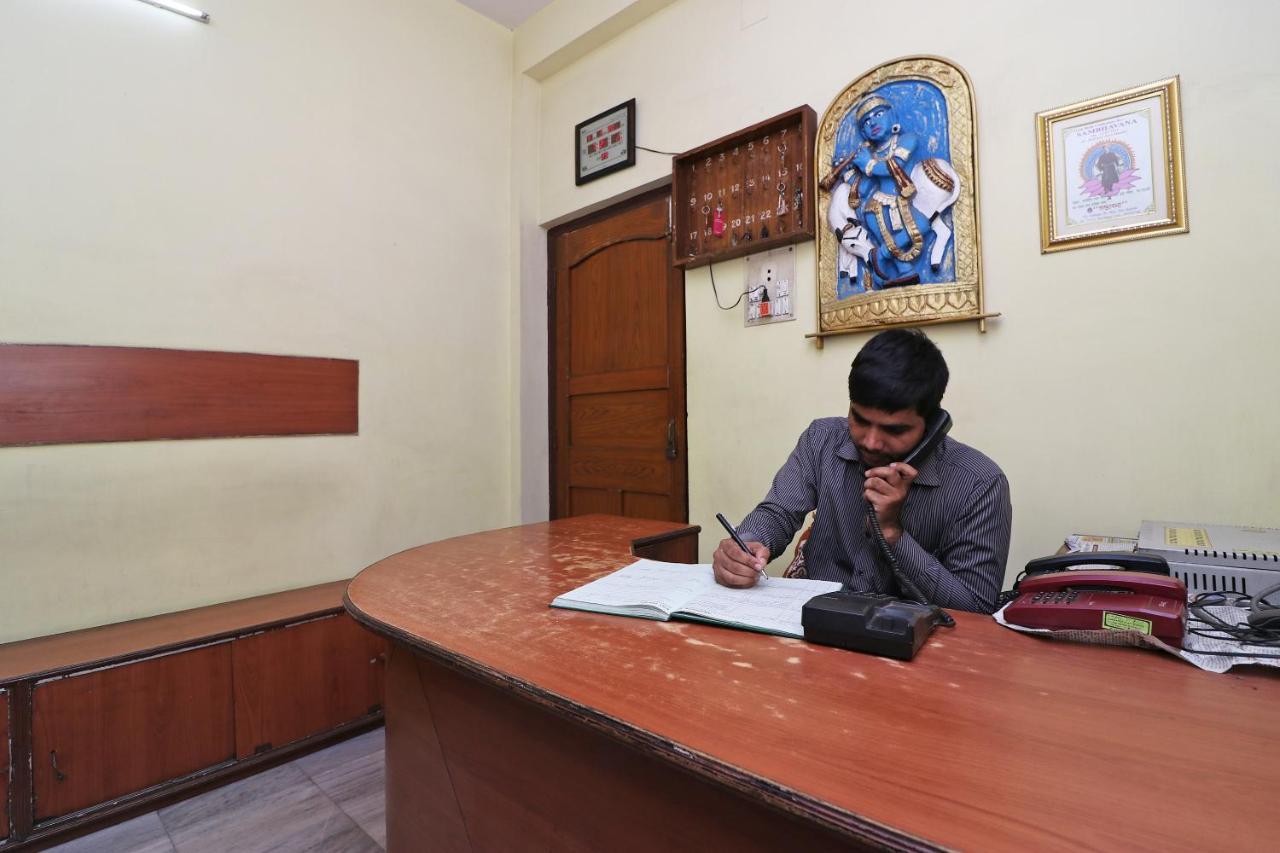 Oyo 18668 Ananya Guest House Durgāpur Exteriör bild