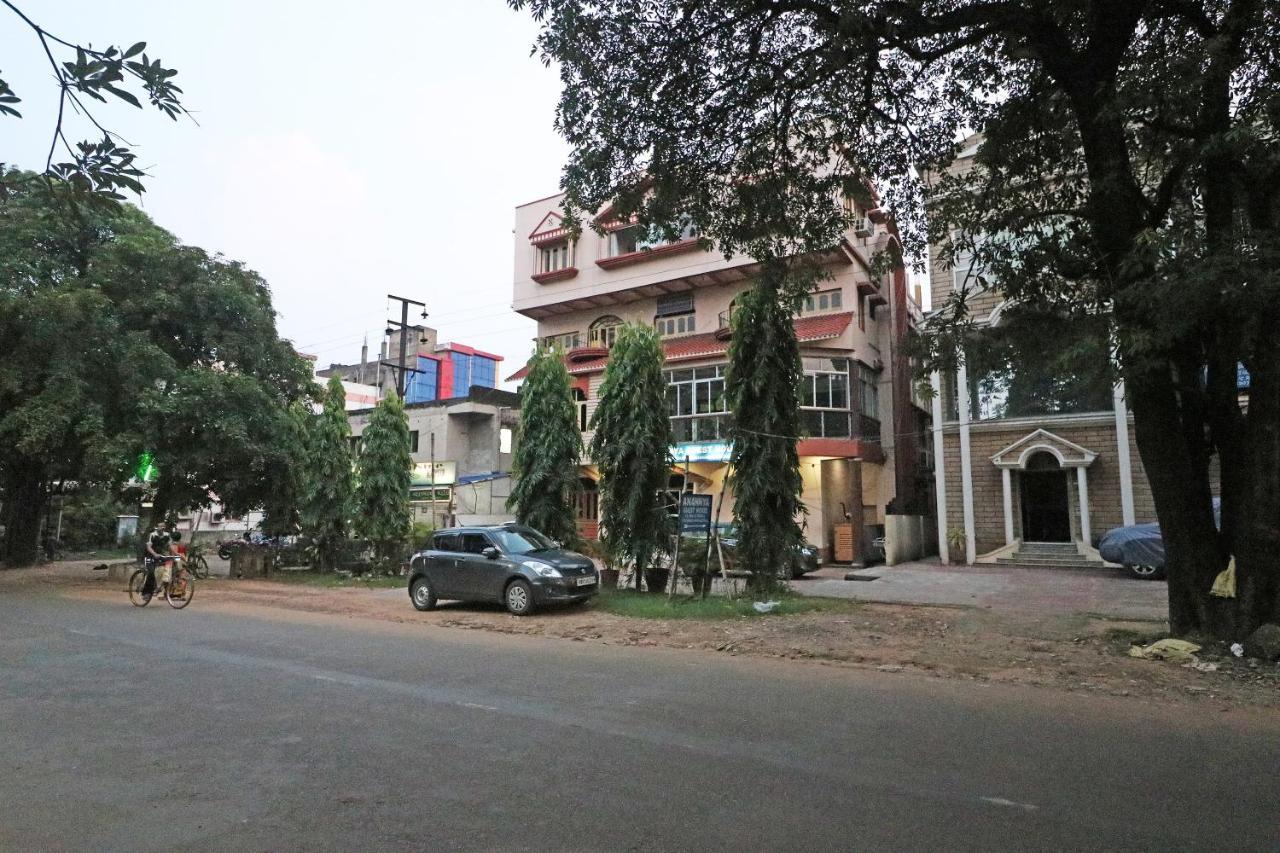 Oyo 18668 Ananya Guest House Durgāpur Exteriör bild